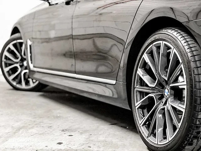 Bmw 740d m-sport xdrive high executive g11 340pk 2022 orig-nl 7-serie, p-964-rz - afbeelding 11 van  52
