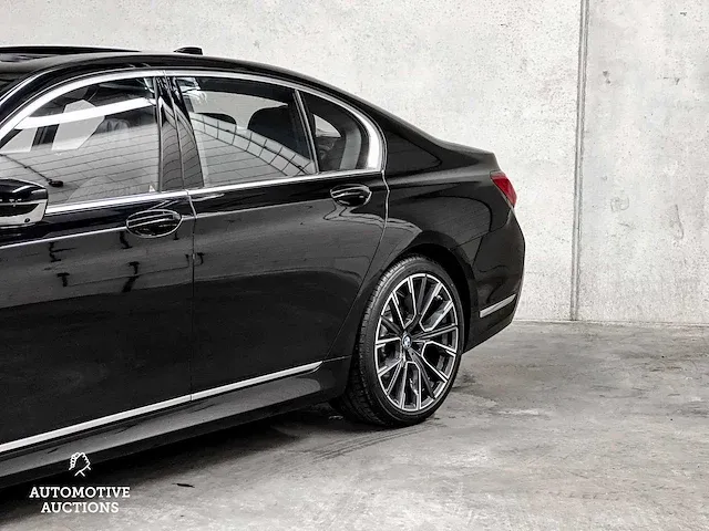 Bmw 740d m-sport xdrive high executive g11 340pk 2022 orig-nl 7-serie, p-964-rz - afbeelding 45 van  52