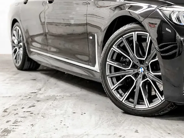 Bmw 740d m-sport xdrive high executive g11 340pk 2022 orig-nl 7-serie, p-964-rz - afbeelding 52 van  52