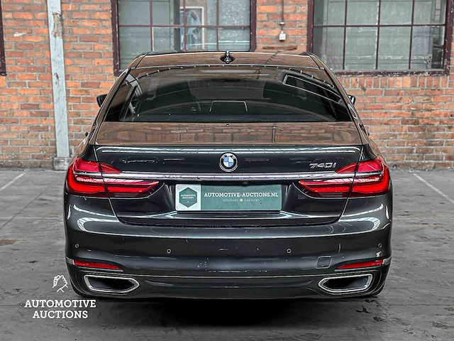 Bmw 740i high executive g11 326pk 2016 (origineel-nl) 7-serie, kn-593-r - afbeelding 14 van  64