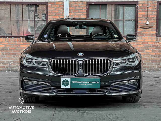 Bmw 740i high executive g11 326pk 2016 (origineel-nl) 7-serie, kn-593-r - afbeelding 45 van  64