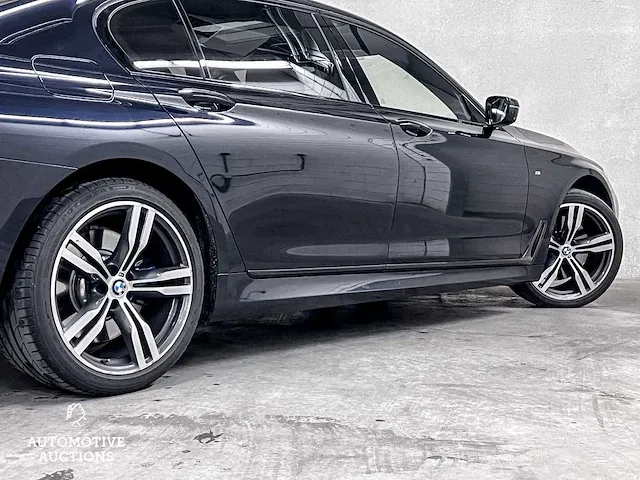 Bmw 740li xdrive high-executive m-sport shadow-line 7-serie facelift 2018 327pk lang, g-996-dl - afbeelding 8 van  67