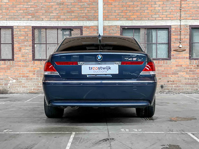 Bmw 745li lang executive e65 4.4 v8 333pk 2005 -youngtimer- - afbeelding 2 van  44