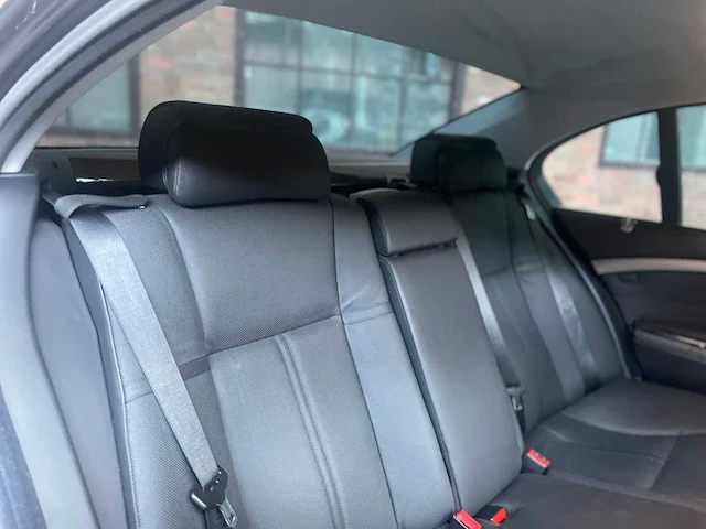 Bmw 745li lang executive e65 4.4 v8 333pk 2005 -youngtimer- - afbeelding 28 van  44