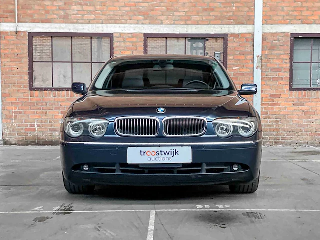 Bmw 745li lang executive e65 4.4 v8 333pk 2005 -youngtimer- - afbeelding 23 van  44
