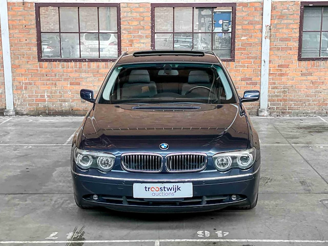 Bmw 745li lang executive e65 4.4 v8 333pk 2005 -youngtimer- - afbeelding 34 van  44