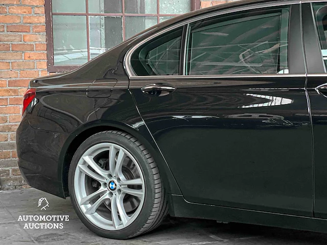 Bmw 750i xdrive high executive 449pk 2013 (origineel-nl) 7-serie, 32-zvg-3 - afbeelding 10 van  70