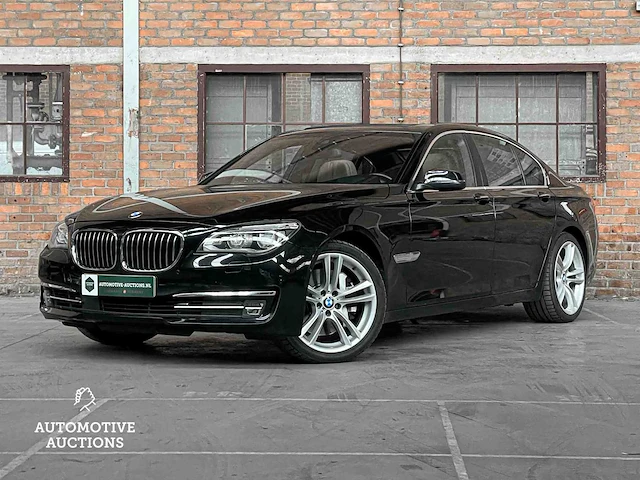 Bmw 750i xdrive high executive 449pk 2013 (origineel-nl) 7-serie, 32-zvg-3 - afbeelding 1 van  70
