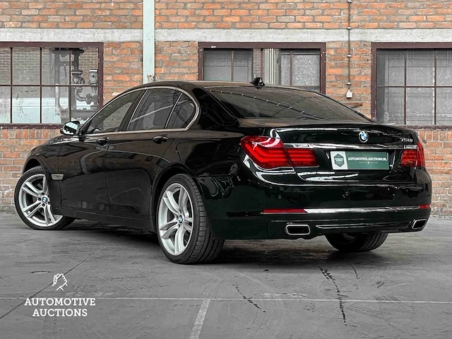 Bmw 750i xdrive high executive 449pk 2013 (origineel-nl) 7-serie, 32-zvg-3 - afbeelding 21 van  70