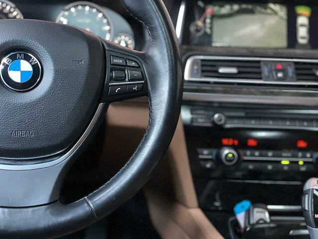 Bmw 750i xdrive high executive 449pk 2013 (origineel-nl) 7-serie, 32-zvg-3 - afbeelding 29 van  70