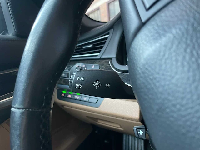 Bmw 750i xdrive high executive 449pk 2013 (origineel-nl) 7-serie, 32-zvg-3 - afbeelding 37 van  70