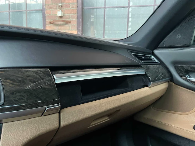 Bmw 750i xdrive high executive 449pk 2013 (origineel-nl) 7-serie, 32-zvg-3 - afbeelding 50 van  70