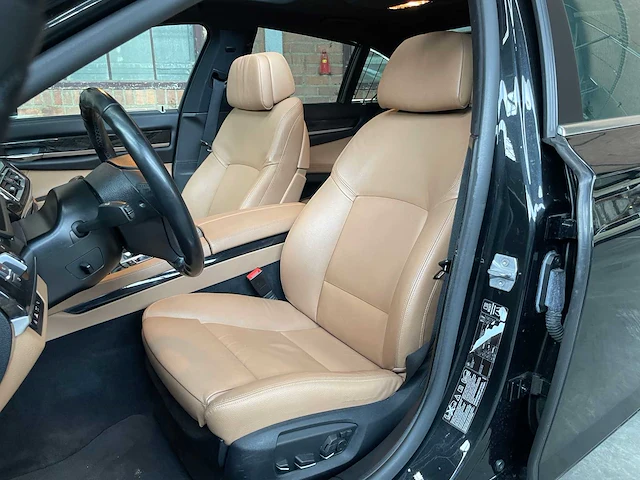 Bmw 750i xdrive high executive 449pk 2013 (origineel-nl) 7-serie, 32-zvg-3 - afbeelding 51 van  70