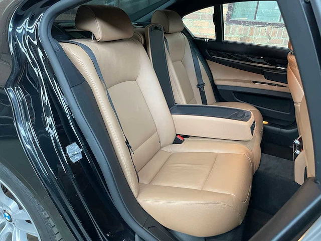 Bmw 750i xdrive high executive 449pk 2013 (origineel-nl) 7-serie, 32-zvg-3 - afbeelding 62 van  70