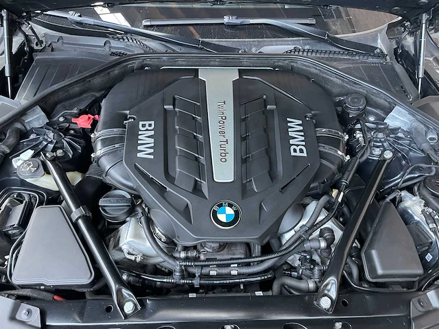 Bmw 750i xdrive high executive 449pk 2013 (origineel-nl) 7-serie, 32-zvg-3 - afbeelding 64 van  70