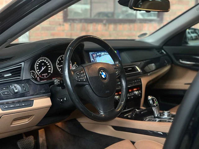 Bmw 750li 4.4 v8 408pk 2008 f02 7-serie - afbeelding 10 van  48