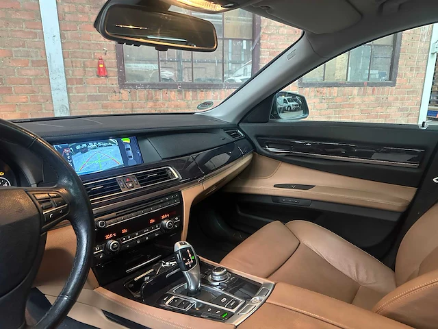 Bmw 750li 4.4 v8 408pk 2008 f02 7-serie - afbeelding 13 van  48