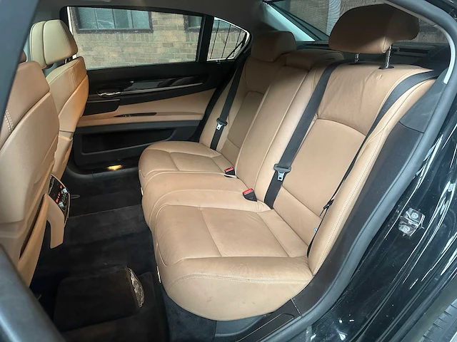 Bmw 750li 4.4 v8 408pk 2008 f02 7-serie - afbeelding 38 van  48