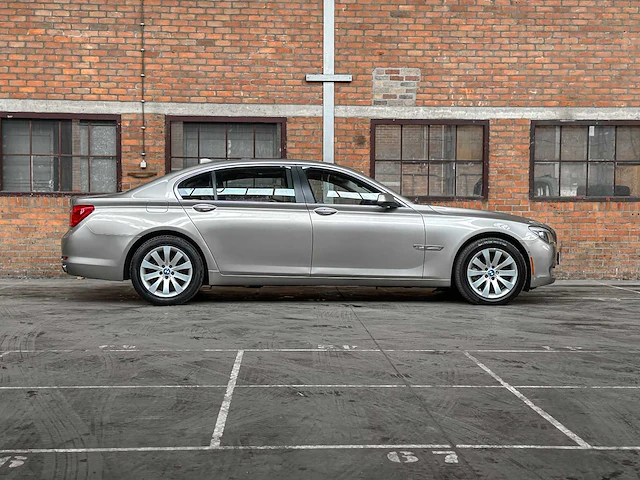 Bmw 750li xdrive 4.4 v8 405pk 2010 7-serie f02 - afbeelding 2 van  50