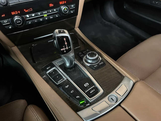 Bmw 750li xdrive 4.4 v8 405pk 2010 7-serie f02 - afbeelding 26 van  50