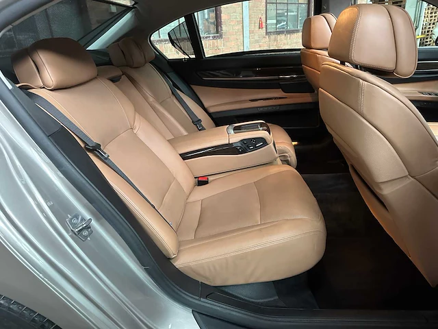 Bmw 750li xdrive 4.4 v8 405pk 2010 7-serie f02 - afbeelding 43 van  50