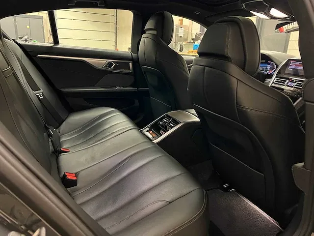 Bmw 840i gran coupé m-sport xdrive high executive 8-serie 340pk 2020 orig-nl, n-115-hn - afbeelding 58 van  68