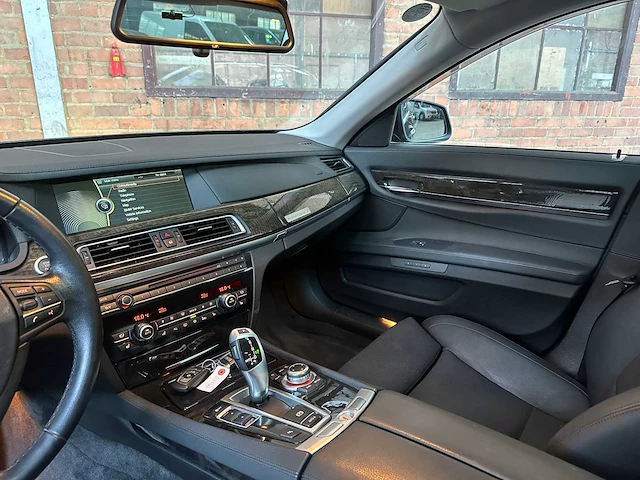Bmw activehybrid7 f04 4.4 v8 465pk 2011 - afbeelding 11 van  47