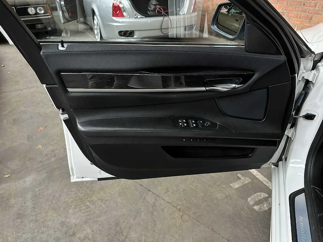 Bmw activehybrid7 f04 4.4 v8 465pk 2011 - afbeelding 27 van  47