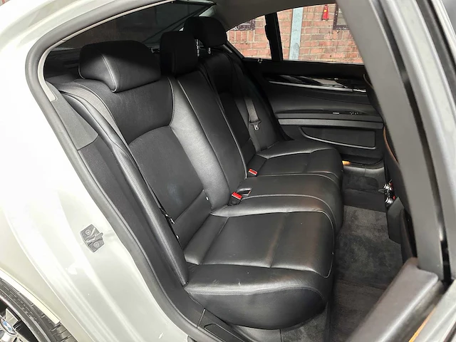 Bmw activehybrid7 f04 4.4 v8 465pk 2011 - afbeelding 38 van  47