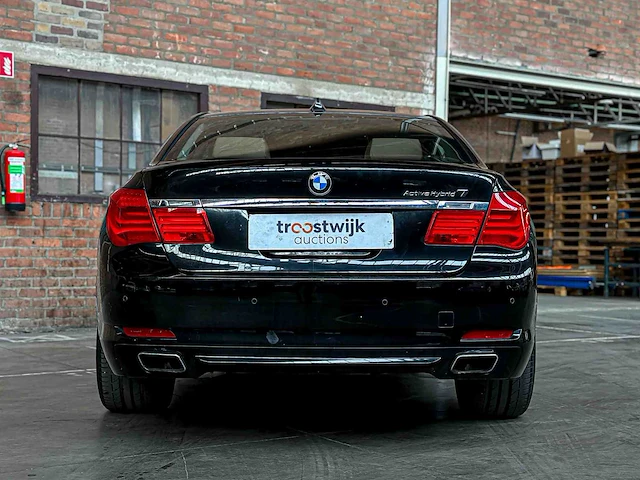 Bmw activehybrid7 f04 4.4 v8 465pk 2011 - afbeelding 36 van  37