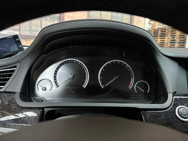 Bmw activehybrid7 f04 4.4 v8 465pk 2011 - afbeelding 19 van  36