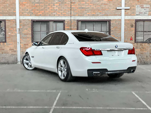 Bmw activehybrid7 m-sport 3.0 l6 354pk 2014 7-serie - afbeelding 5 van  48