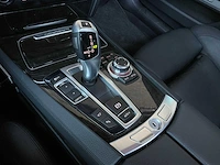 Bmw activehybrid7 m-sport 3.0 l6 354pk 2014 7-serie - afbeelding 18 van  48