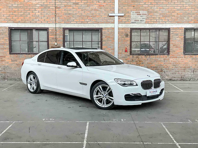 Bmw activehybrid7 m-sport 3.0 l6 354pk 2014 7-serie - afbeelding 46 van  48