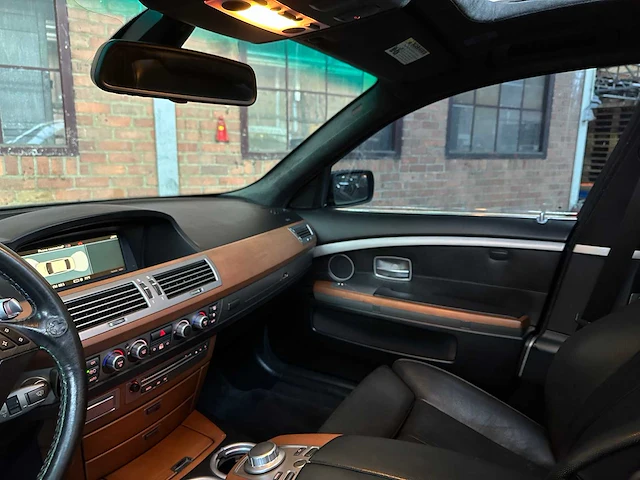 Bmw alpina b7 4.8 v8 7-serie e65 364pk 2007 youngtimer - afbeelding 14 van  50