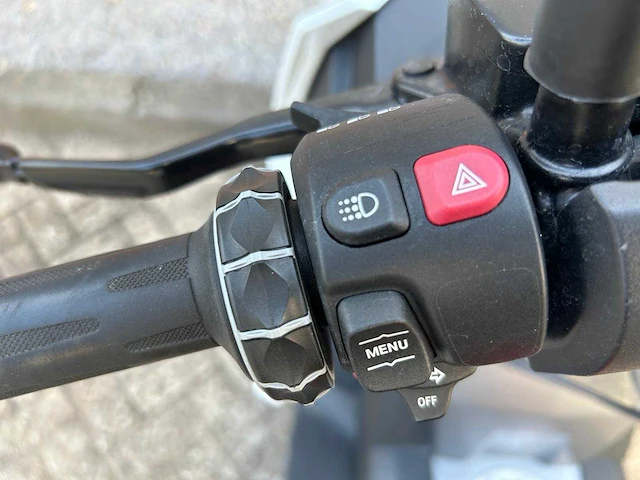 Bmw c400 x, 56-ml-tx - afbeelding 10 van  25