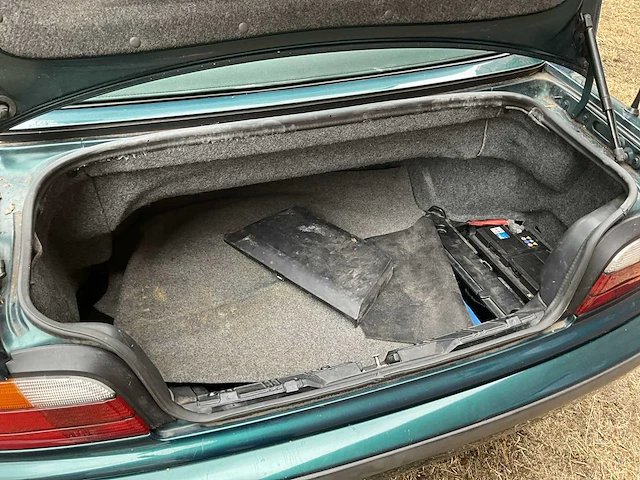 Bmw e36 318i cabriolet (1995) - afbeelding 10 van  35