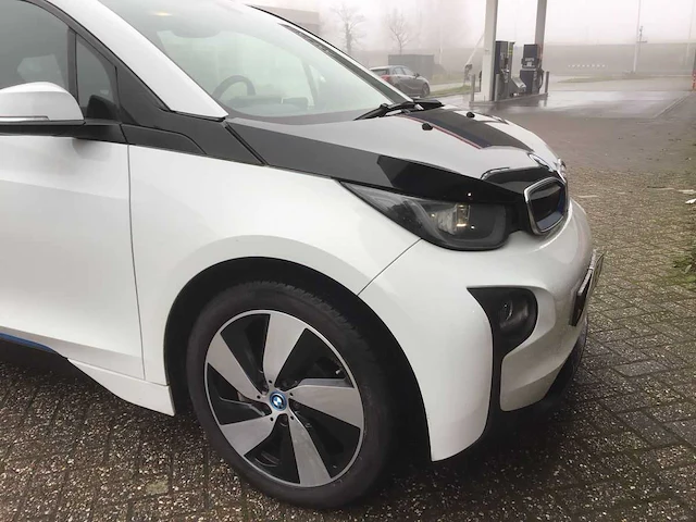 Bmw i3 basis comfort 22kwh - 2014 | 6-tgb-45 - afbeelding 24 van  26