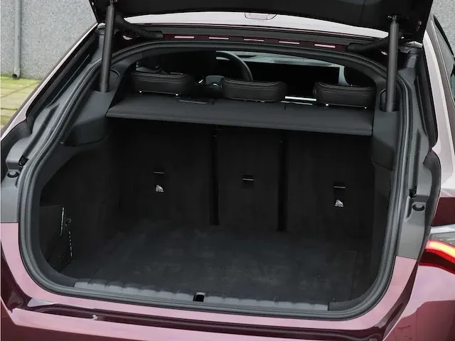 Bmw i4 m50 high executive 84 kwh | s-579-gd - afbeelding 65 van  72