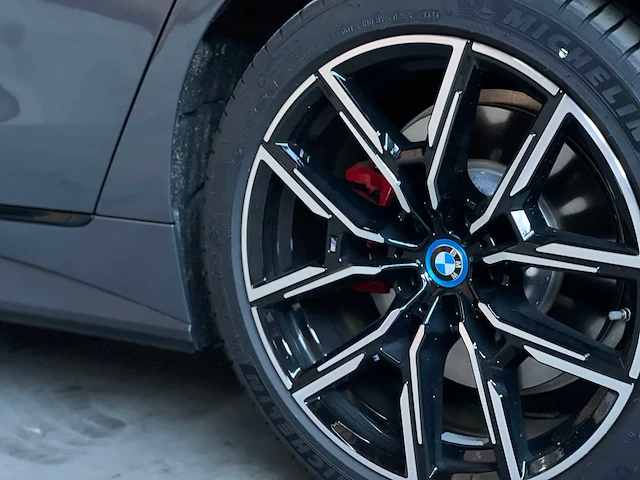 Bmw i4 m50 m-sport high executive 84 kwh g26 544pk 2023 (origineel-nl & 1e eigenaar), t-439-jn - afbeelding 45 van  79