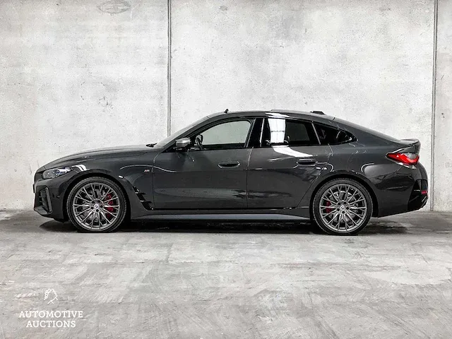 Bmw i4 m50 xdrive high executive g26 544pk m-sport 2023 orig-nl, s-002-kd - afbeelding 24 van  61