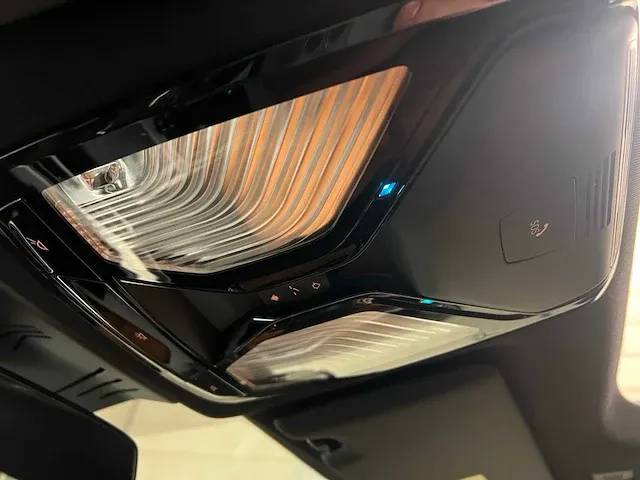 Bmw i4 m50 xdrive high executive g26 544pk m-sport 2023 orig-nl, s-002-kd - afbeelding 44 van  61