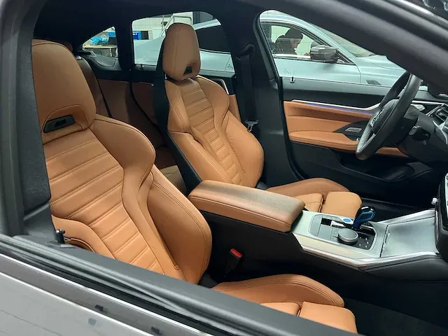 Bmw i4 m50 xdrive high executive g26 544pk m-sport 2023 orig-nl, s-002-kd - afbeelding 51 van  61