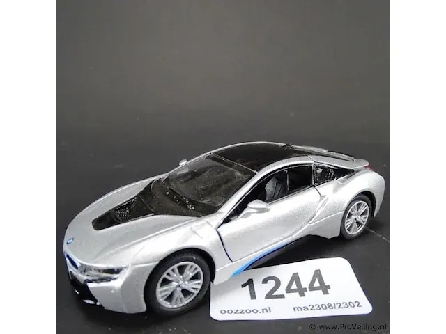 Bmw i8 zilver-zwart - afbeelding 1 van  5