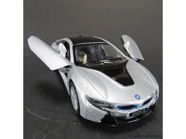 Bmw i8 zilver/zwart schaal 1:36. die-cast metaal schaalmodel. - afbeelding 4 van  5