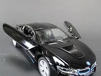 Bmw i8 zwart - afbeelding 4 van  5