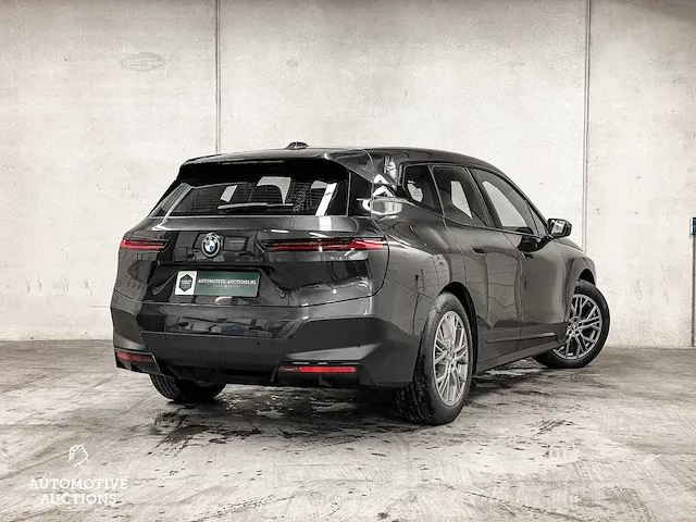 Bmw ix xdrive40 business high executive edition plus 77 kwh 326pk 2023 orig-nl, s-978-tg - afbeelding 4 van  50