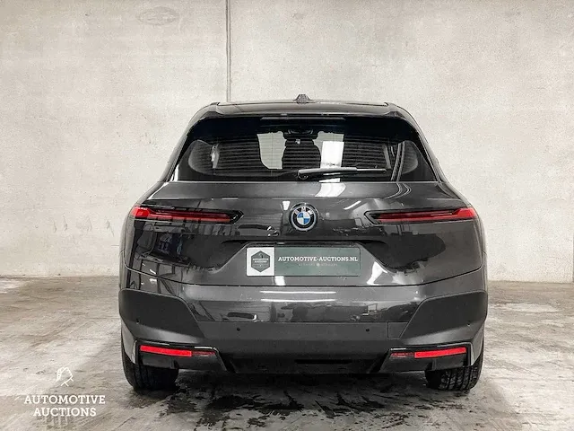 Bmw ix xdrive40 business high executive edition plus 77 kwh 326pk 2023 orig-nl, s-978-tg - afbeelding 9 van  50