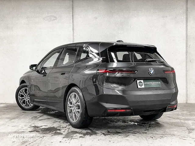 Bmw ix xdrive40 business high executive edition plus 77 kwh 326pk 2023 orig-nl, s-978-tg - afbeelding 13 van  50