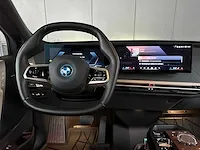 Bmw ix xdrive40 business high executive edition plus 77 kwh 326pk 2023 orig-nl, s-978-tg - afbeelding 21 van  50